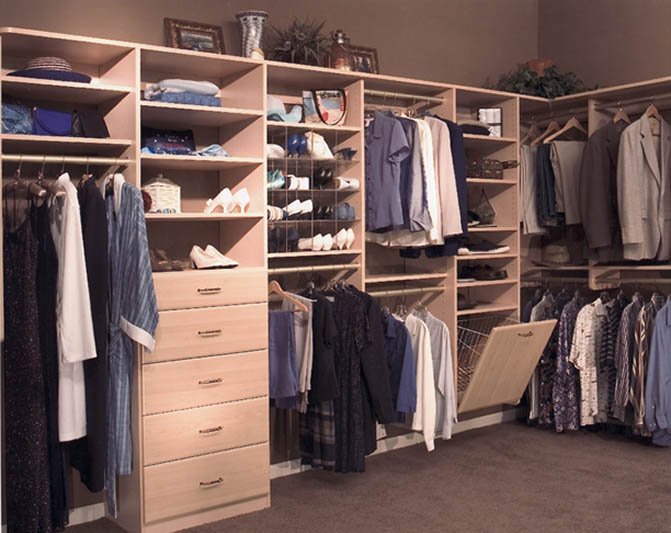 Build A Closet For Your Wardrobe With Custom Shelving Heights Custom Closets